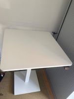 Höhenverstellbarer  Tisch