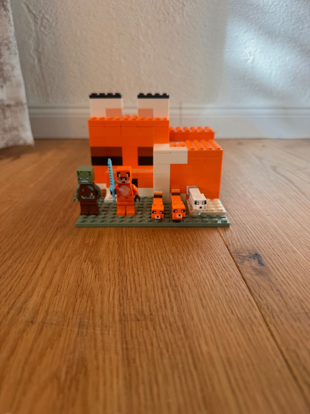 Lego Spielzeuge: Lego Minecraft - The Fox Lodge – Gebraucht aus Zürich von M_Jutta