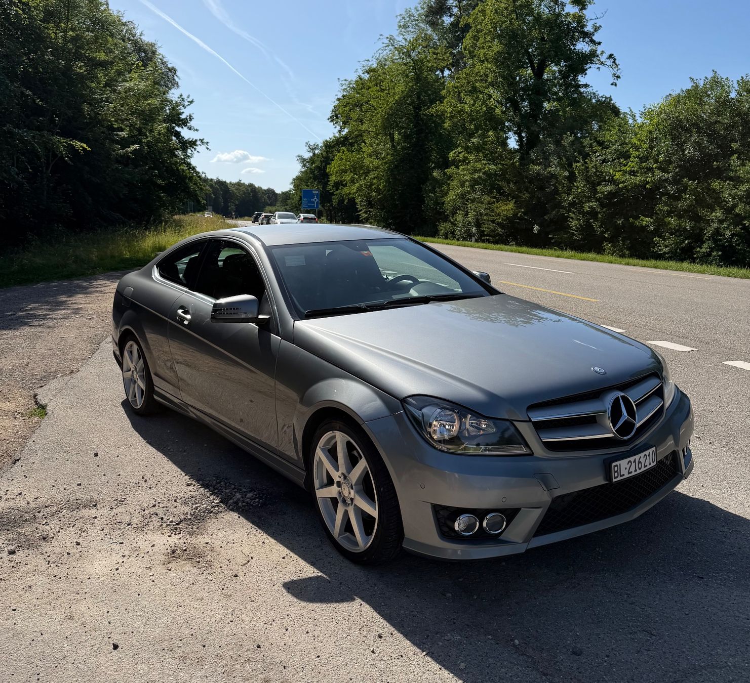 Mercedes-Benz Automobili: Mercedes-Benz C180 Coupé – Usato da Allschwil venduto da bug_s62s