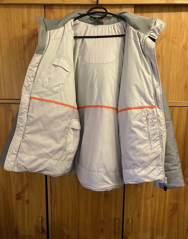 Giacche: Doudoune Nike grise – Usato da Genève venduto da Gregzy 1