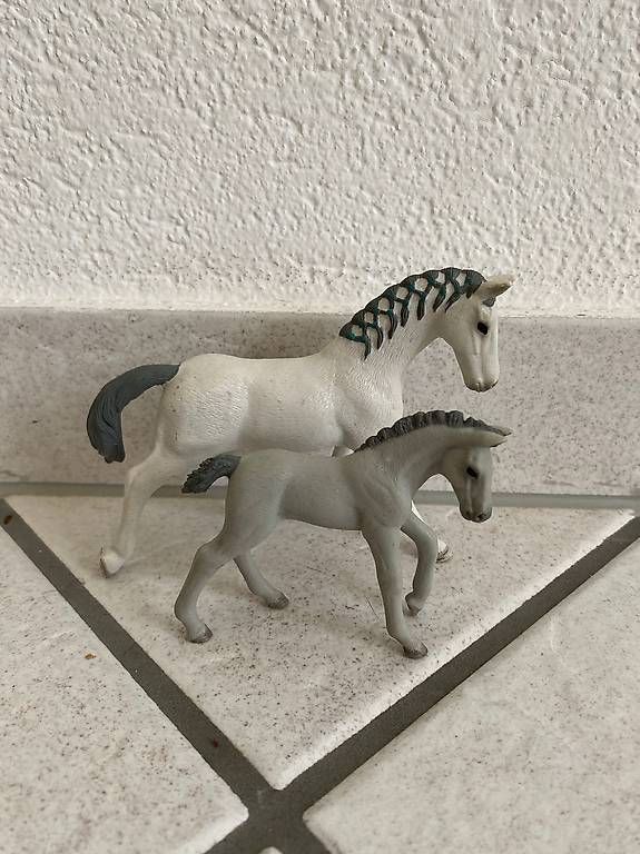 Schleich Giocattoli: Schleich Pferd mit Fohlen – Usato da Otelfingen venduto da Schlaedde