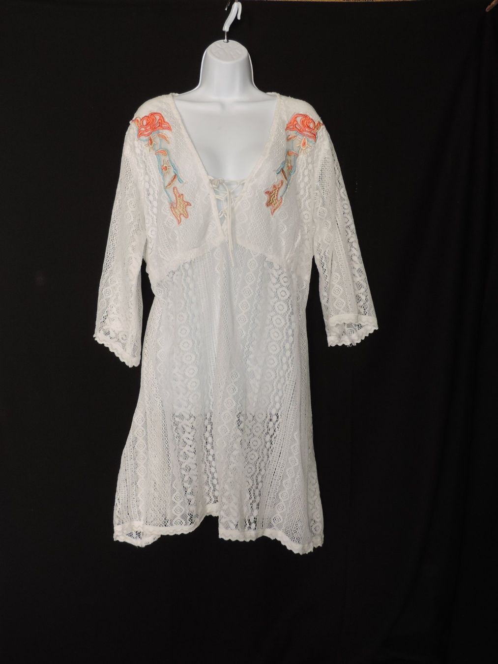 Kleider: robe de plage dentelle blanche – Gebraucht aus Genève von Axelle333 3