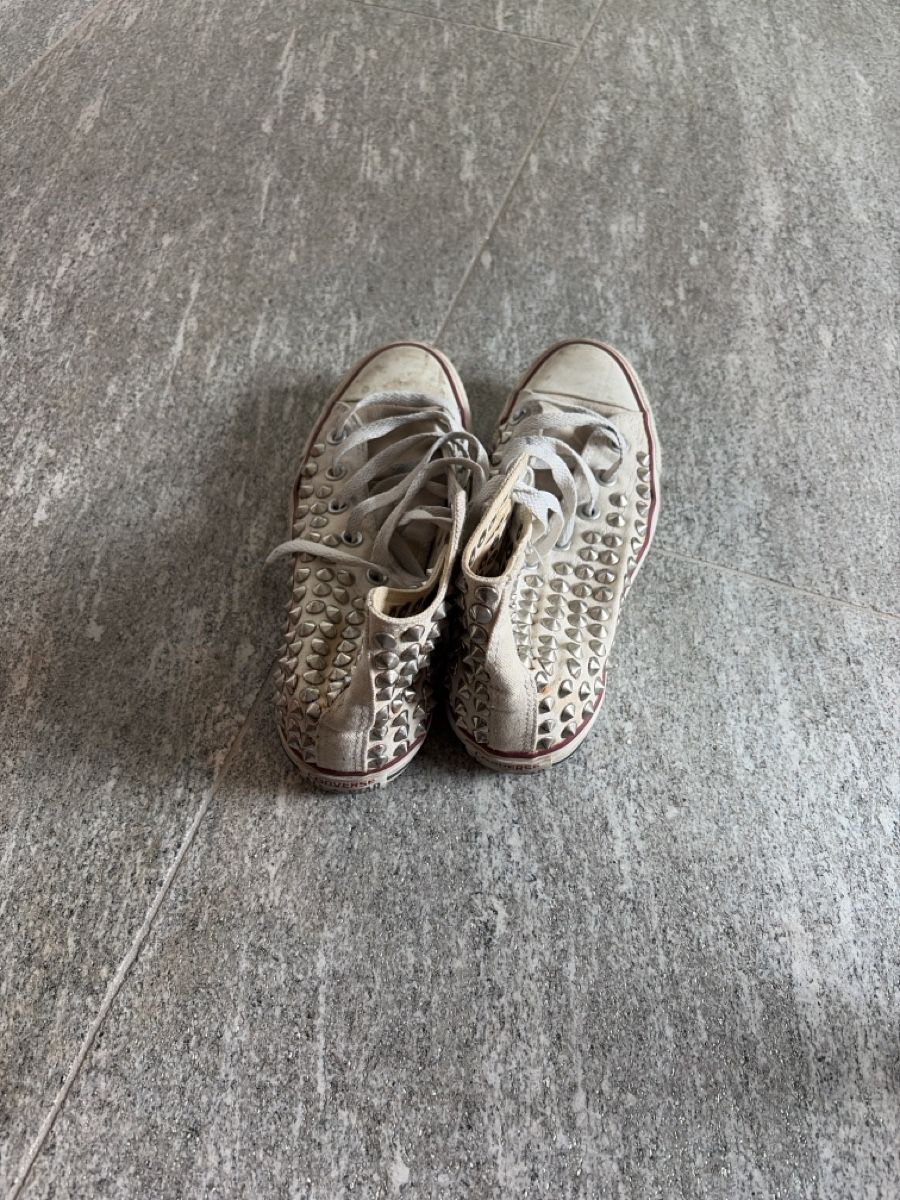 Converse Scarpe da donna: All star borchiata - 37,5  – Usato da Davesco-Soragno venduto da Chichijango 2
