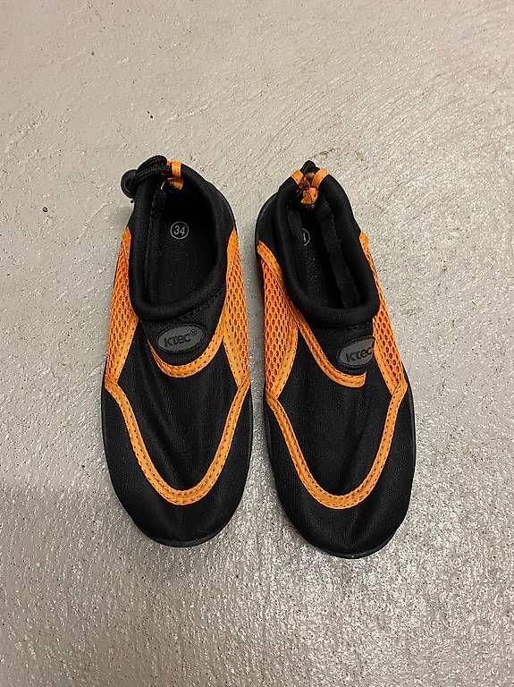 Scarpe per ragazzi: Strandschuhe / Badeschuhe Gr 34 von Ktec, – Nuovo (secondo la descrizione) da Wetzikon ZH venduto da Louisiana-Girl