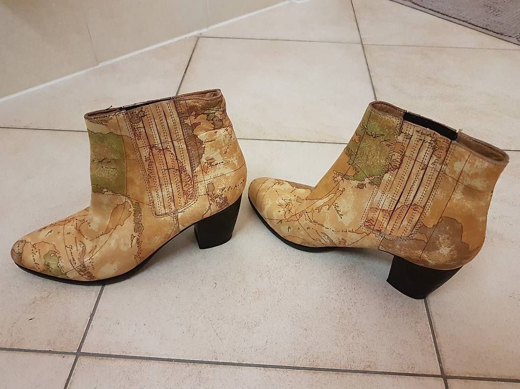 Scarpe da donna: Stivaletti Alviero Martini – Usato da Aurigeno venduto da dan_2xx2 2