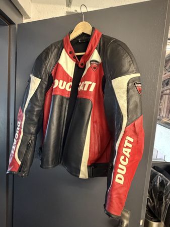 Ducati Corse Motorrad Lederjacke, Top Zustand, Grösse L (52)