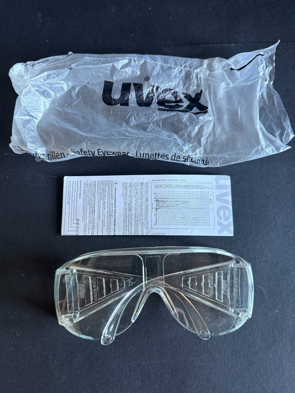 Uvex Occhiali & Lenti: UVEX-Schutzbrille – Usato da Lützelflüh-Goldbach venduto da Napfnugget01