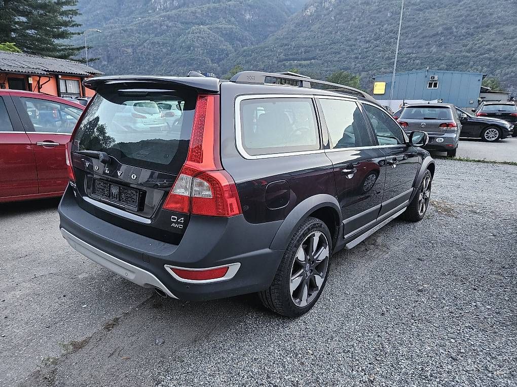 Automobili: VOLVO XC70 D4 CROSS COUNTRY AUTOMATICA  – Usato da Biasca venduto da autolowcost 3