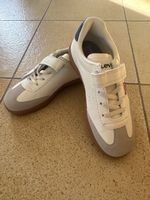 Chaussures neufs garçon / fille Levi’s T. 31