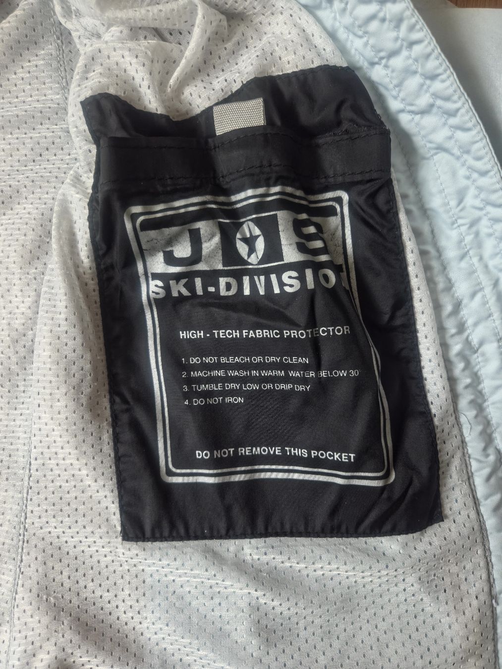 Jet Set Giacche: JET SET Ski-Division Ski-Jacke Damen 38 – Nuovo (secondo la descrizione) da Chur venduto da Snowboarder 5