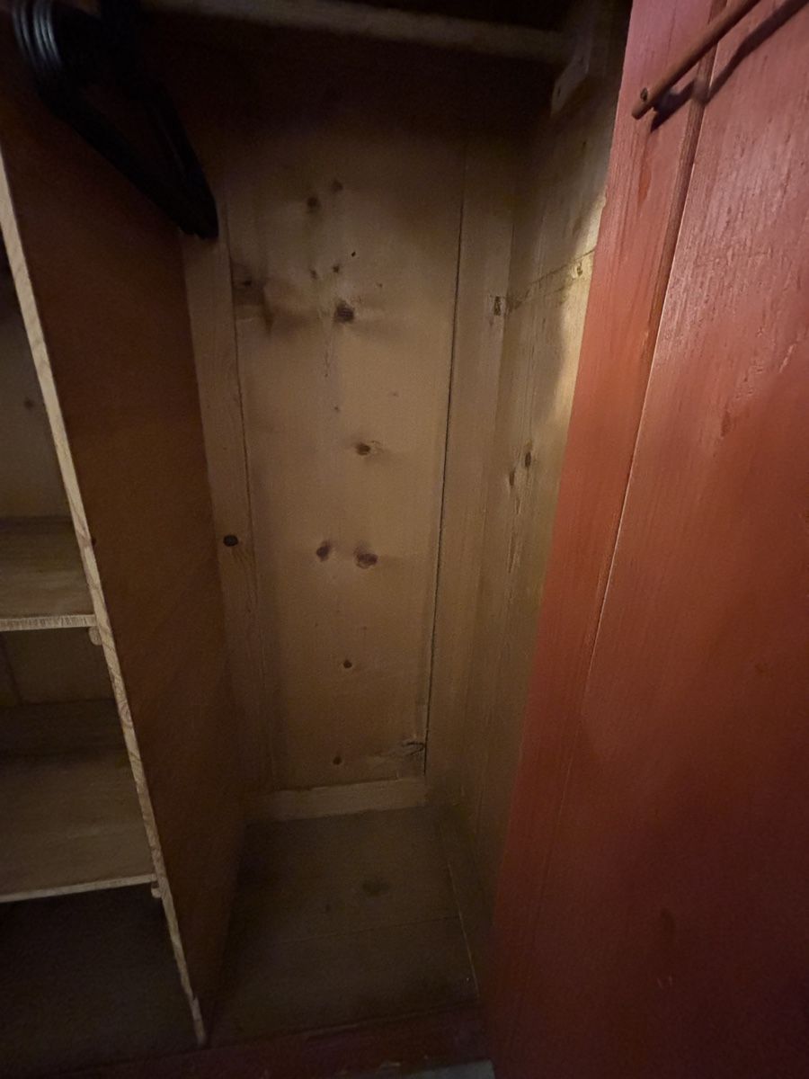 Armadi: Antiker Schrank – Usato da Hilfikon venduto da Elodie1990 6