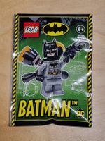 LEGO Batman 212113 Batman with Rocket Pack foil pack