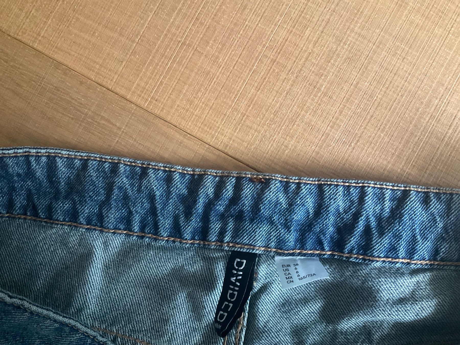 H&M Jeans: H&M Jeans Gr. 38 – Usato da Winterthur venduto da aionila 1