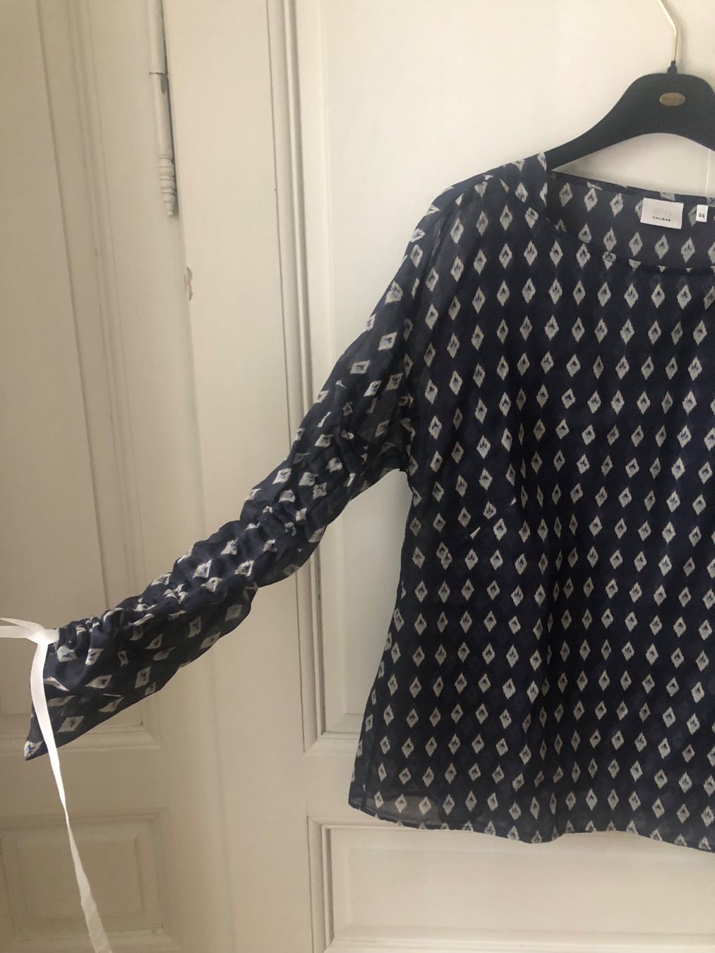 Top: Sublime Haut en coton 40 – Nuovo e nell'imballaggio originale da Arnex-sur-Orbe venduto da cameleonfringant 2