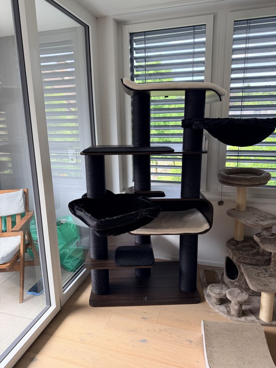 Arbres à chats: Hochwertiger Kratzbaum von Petrebels – D'occasion à Pfaffhausen par din_9nc2 1