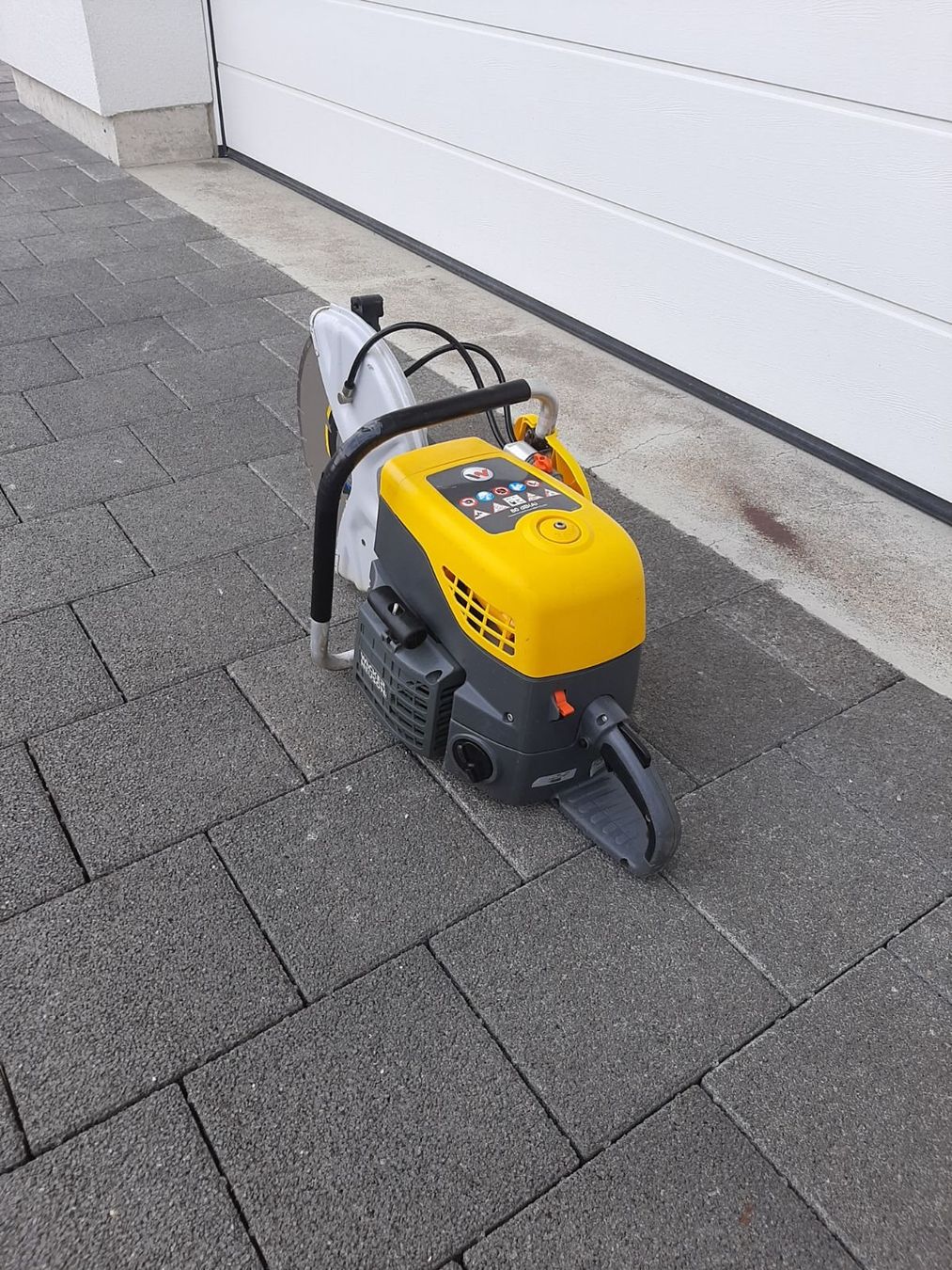 Wacker Neuson Tutte le macchine: Trennjäger Fugenschneider Wacker Neuson – Usato da Rain venduto da Kleinmoto 1