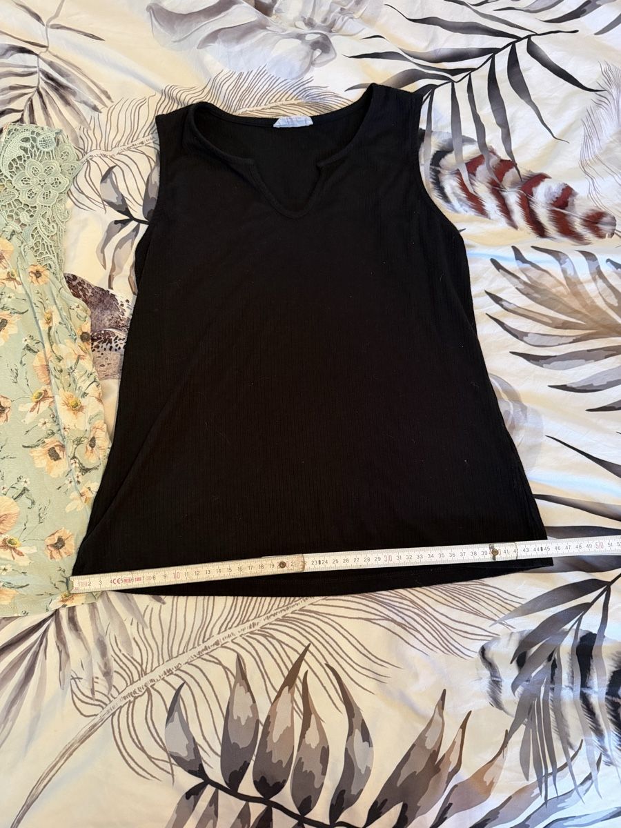 Top: T shirt set 5 teilig – Usato da Frauenfeld venduto da _elle.Mich9