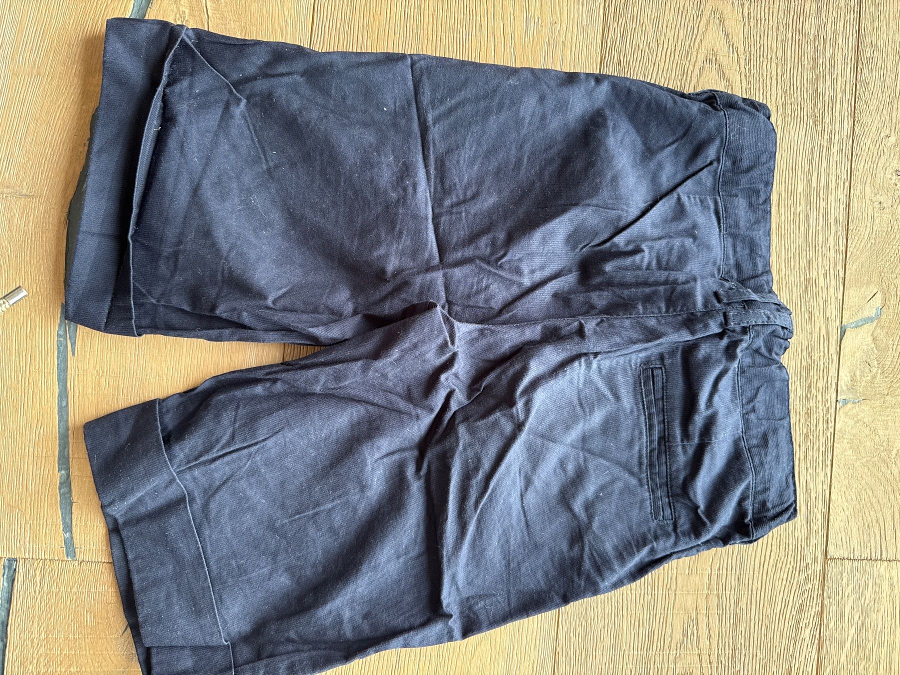 Jacadi Pantaloni: Jacadi Bermudas Gr. 8 – Nuovo (secondo la descrizione) da Himmelried venduto da Dievole 1
