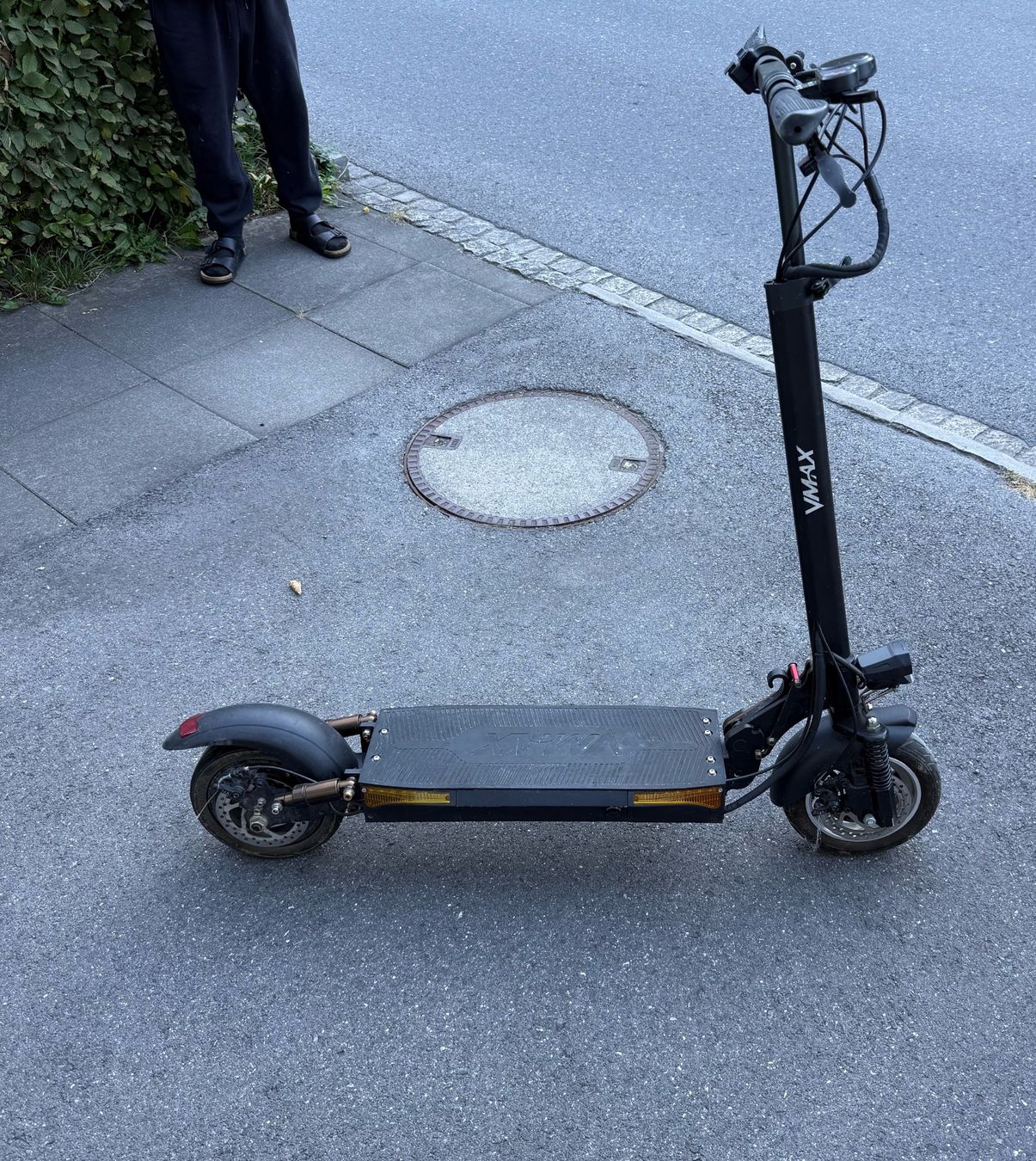 Scooter: Elektroroller VMAX R25 I Am Performance – Usato da Wangs venduto da Puchsohn 3