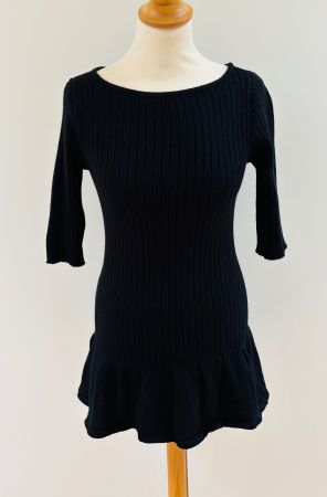 Strickkleid mit Volants - Schwarz - Größe XS