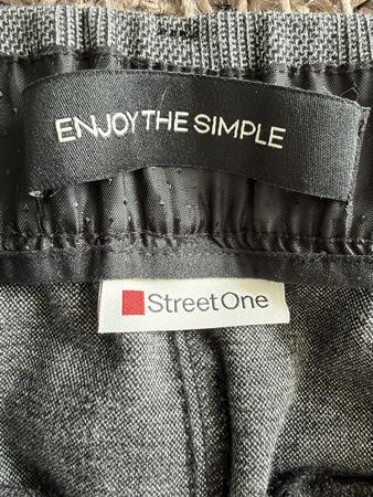 Damenhose Street One kariert grau Grösse 40-30