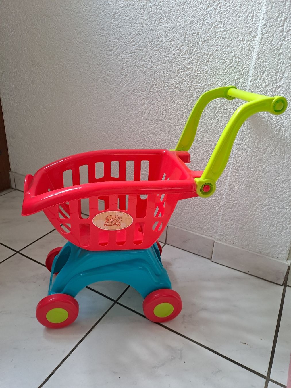 Giocattoli: Spielzeug Einkaufswagen  – Usato da Rickenbach LU venduto da bishiida