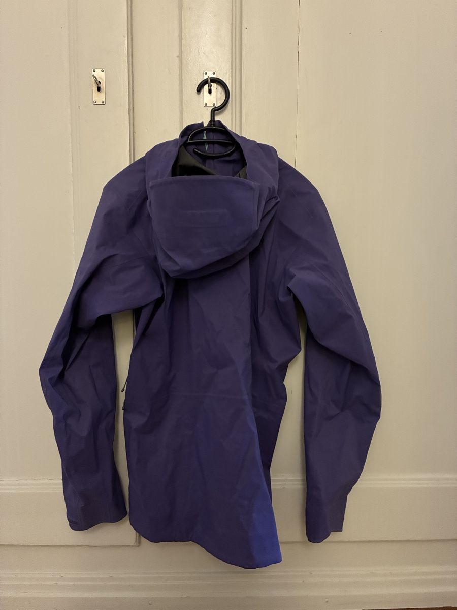 Patagonia Giacche: Patagonia Regenjacke – Nuovo (secondo la descrizione) da Bern venduto da loanaima 1