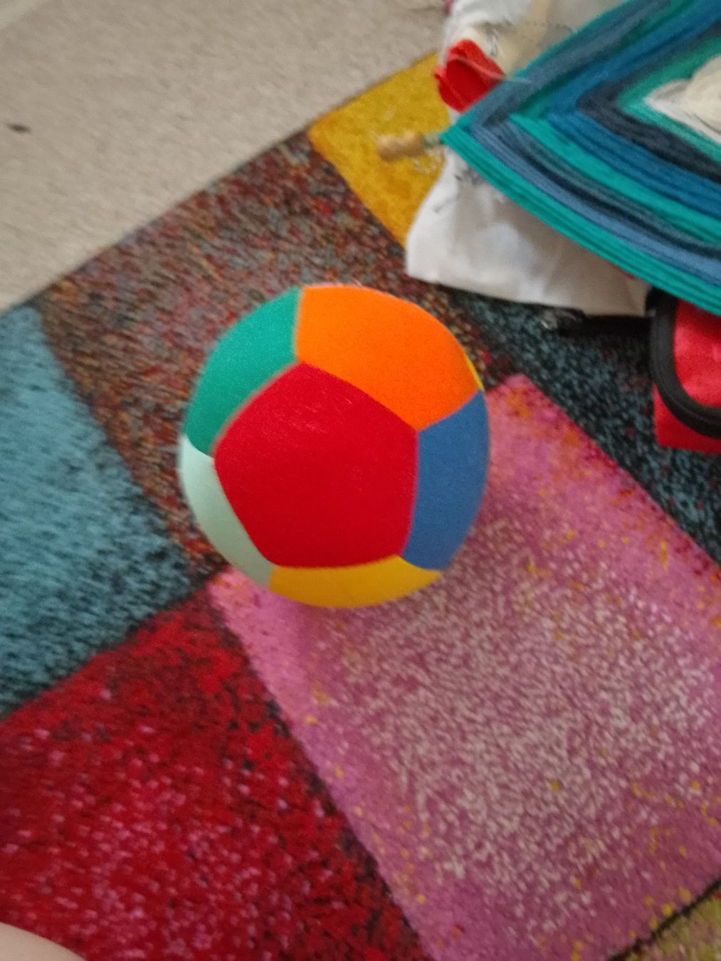 Giocattoli: Stoffball Handarbeit, 90er – Usato da Weinfelden venduto da PaterPio1968