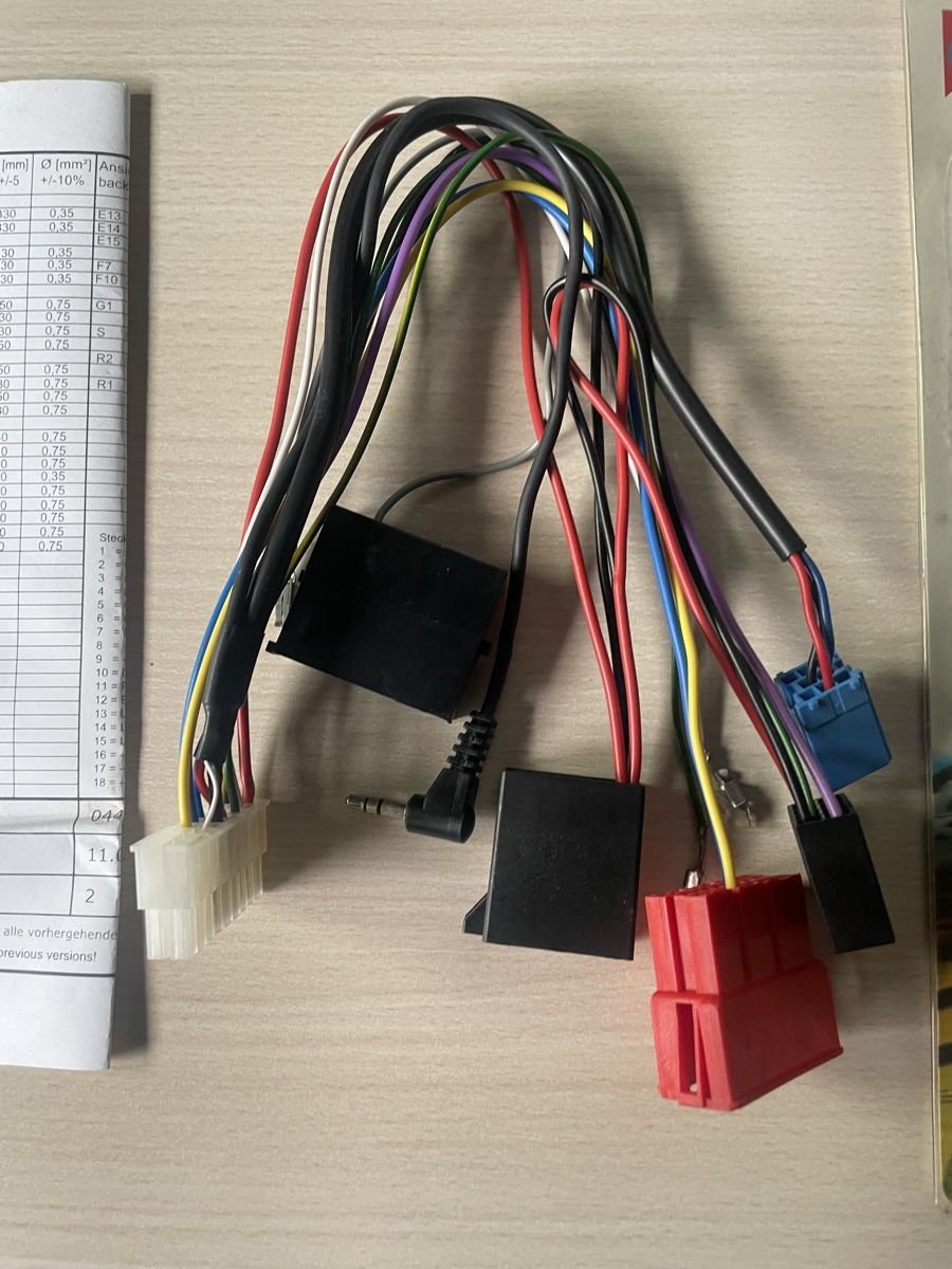 Radios: AUDI | Autoradio Interface CAN-Bus + Système Actif/BOSE – Neu und originalverpackt aus Denges von Ricautomotive 3