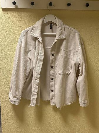 Cremefarbene Cordjacke / Overshirt  Used Look
