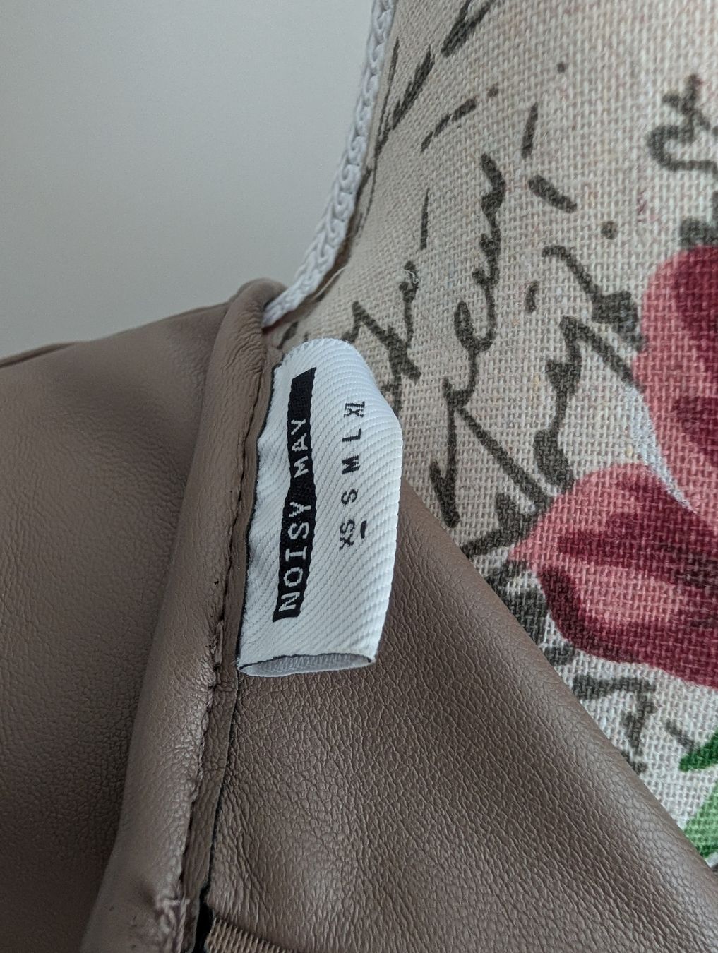 Robes: Kleid Kunstleder Noisy May – D'occasion à Weinfelden par AleKa5 3