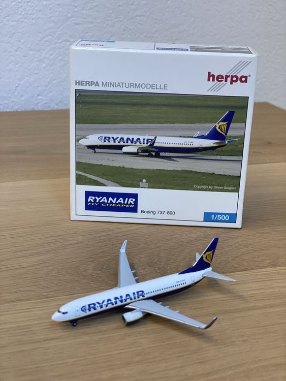 Herpa 609395 Boeing B737-800 Ryanair (1:200) - Vasútmodell é