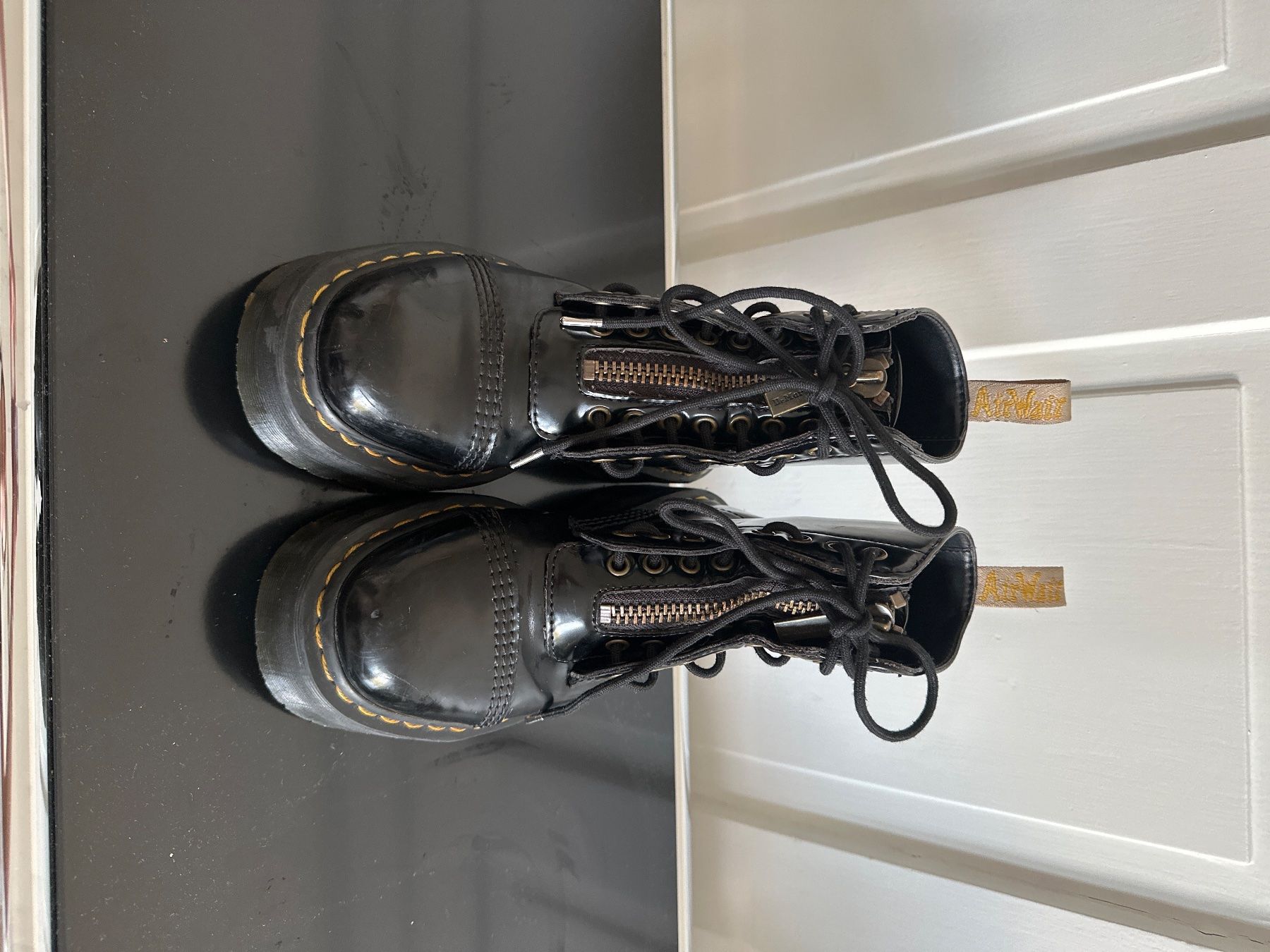 Dr. Martens Scarpe da uomo: Dr. Martens Plateau Boots Gr. 38 – Usato da Zürich venduto da smeiteli 1