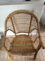 Rattan Armlehnstuhl braun geflochten guter Zustand