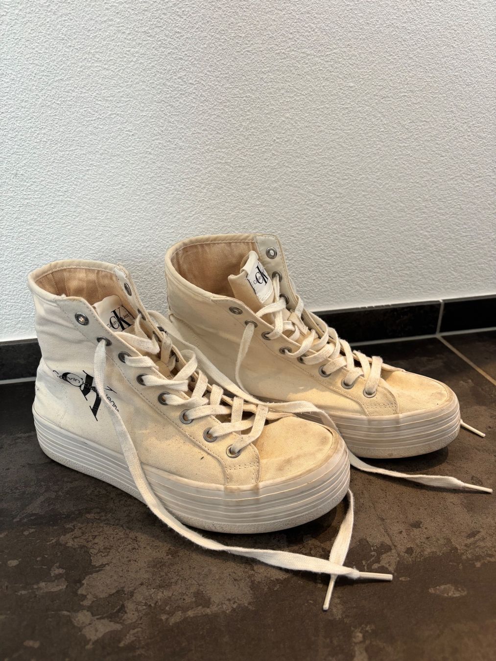 Calvin Klein Scarpe da donna: Calvin Klein Jeans High Top Schuh – Usato da Kriessern venduto da oli_ly5v