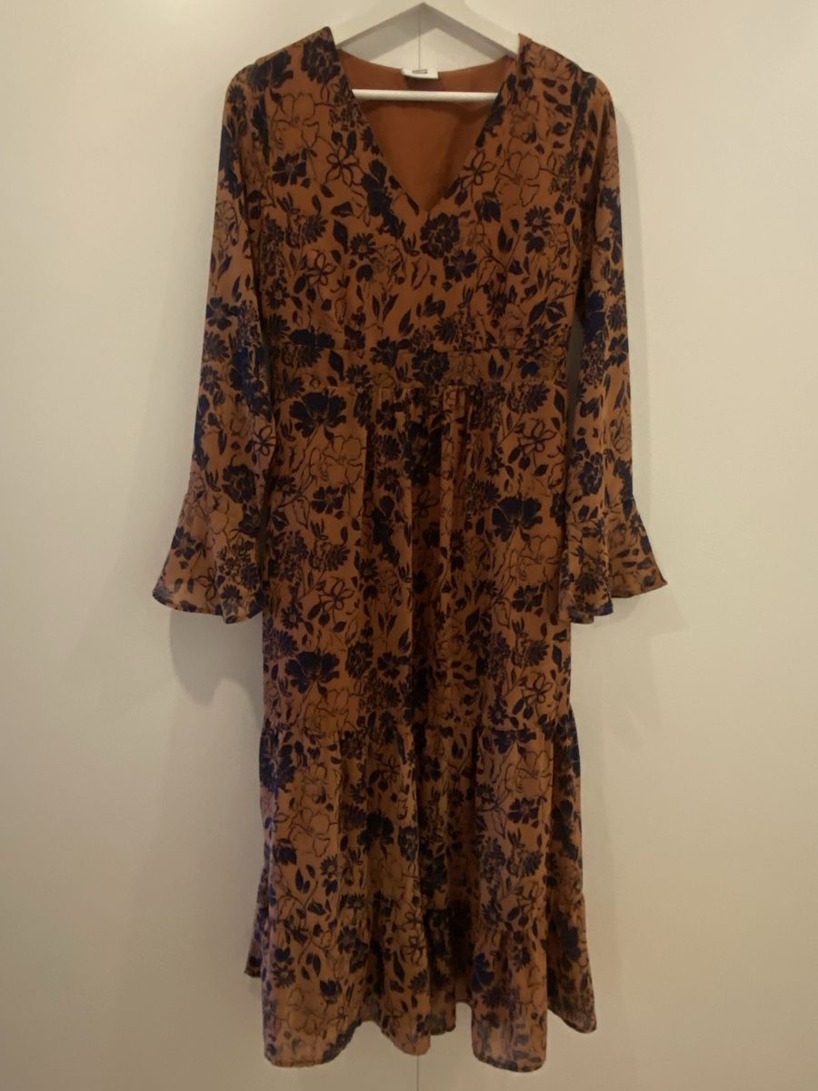 Mamalicious Kleider: Kleid Mamalicious Blumenmuster dunkelblau Grösse S – Gebraucht aus Alosen von .AMEA. 3