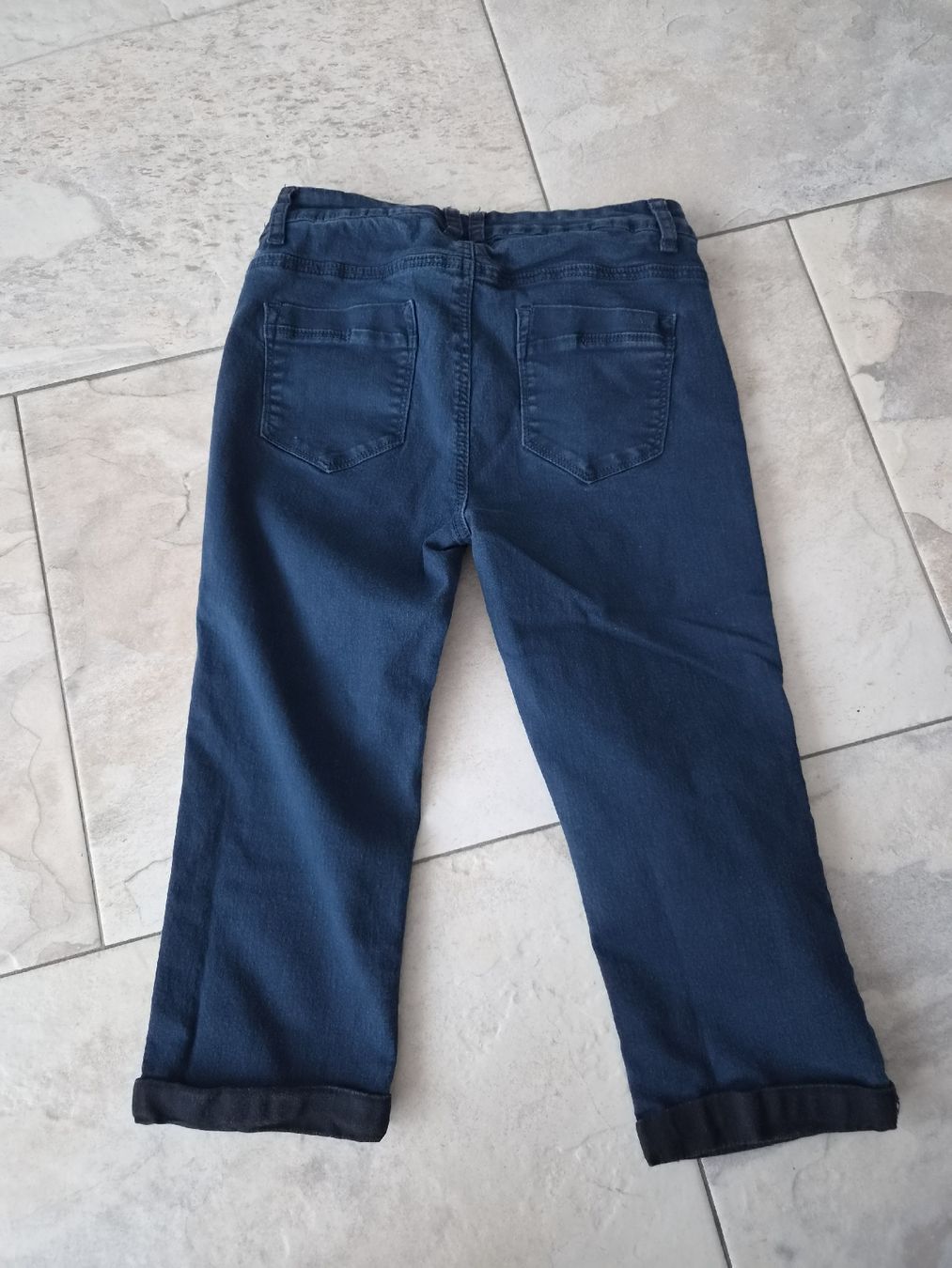 Pantalons: dunkelblaue Caprijeans, Grösse 38, Chicorée  – D'occasion à Niederrohrdorf par Miripfiri 4