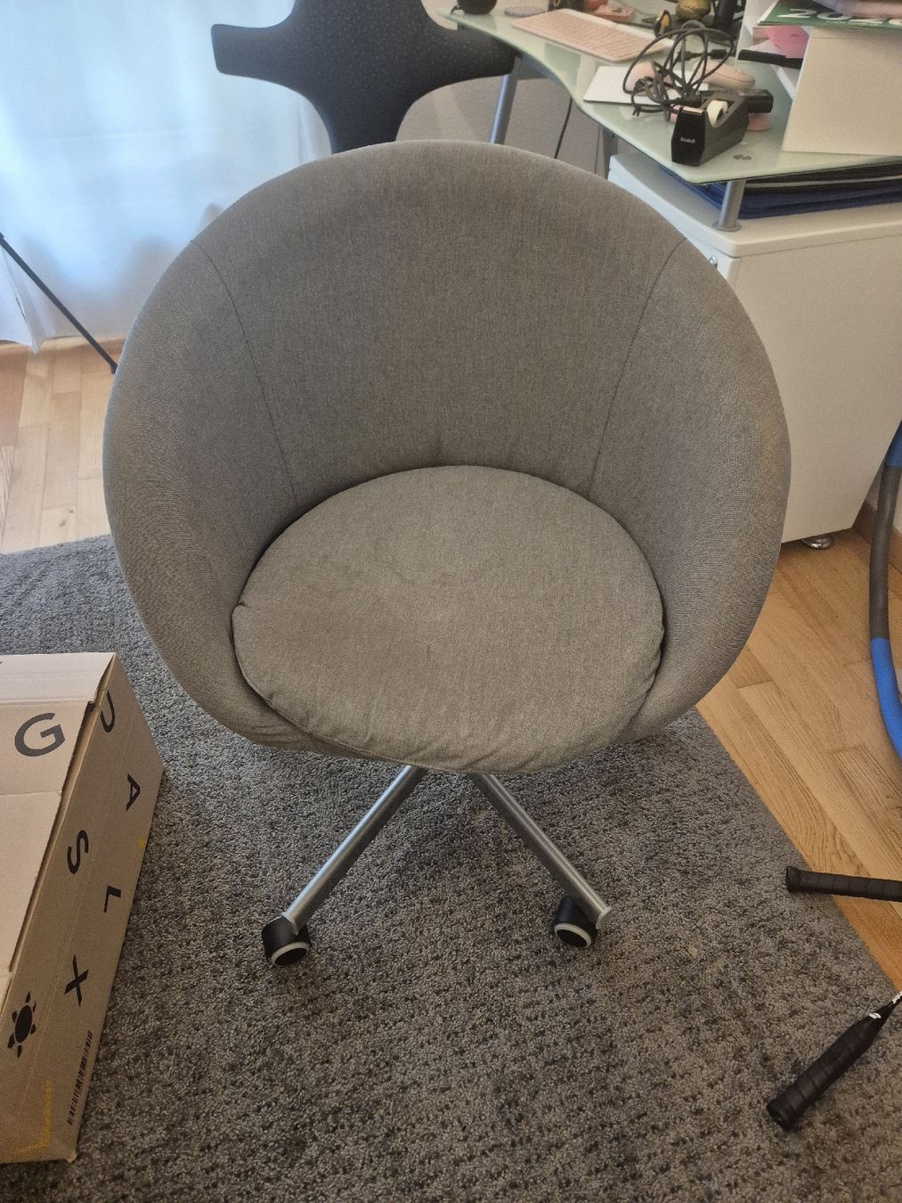 Ikea Stühle: Ikea Drehstuhl SKRUVSTA – Gebraucht aus Urtenen-Schönbühl von fru_8wl7
