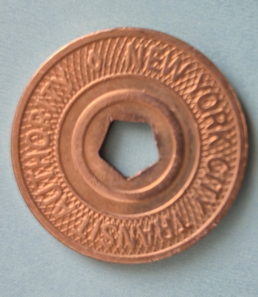 Alle Münzen: Last New York City Transit Token – Gebraucht aus Fällanden von Blausegelfliege 1