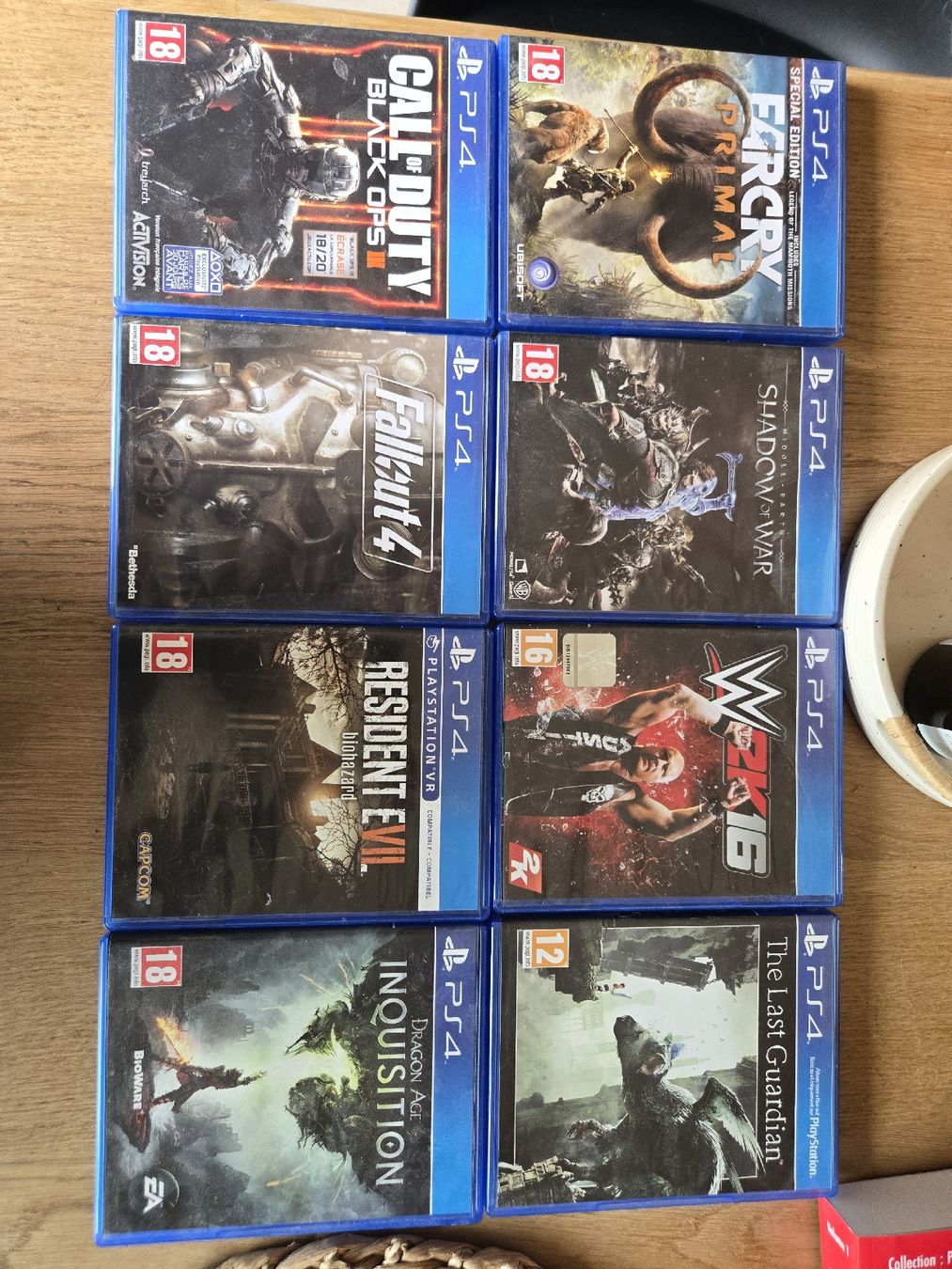 Sony Consoles: à vendre PS4 + 14 jeux  – D'occasion à Courtemaîche par D.B29 1