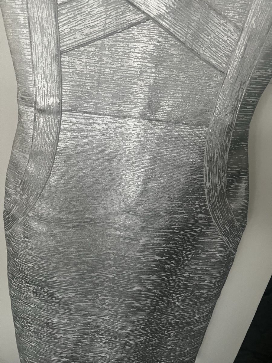 Vestiti: Magnifique robe élastique T34/36 – Nuovo (secondo la descrizione) da Peseux venduto da camosport 2