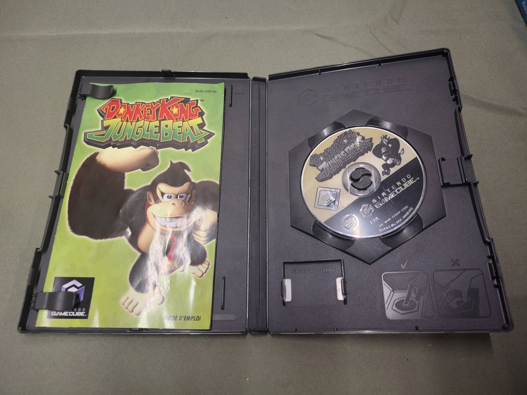Nintendo Spiele: Jeu Donkey Kong Jungle Beat + 1 Bongo – Gebraucht aus Saxon von dan_drn5 1
