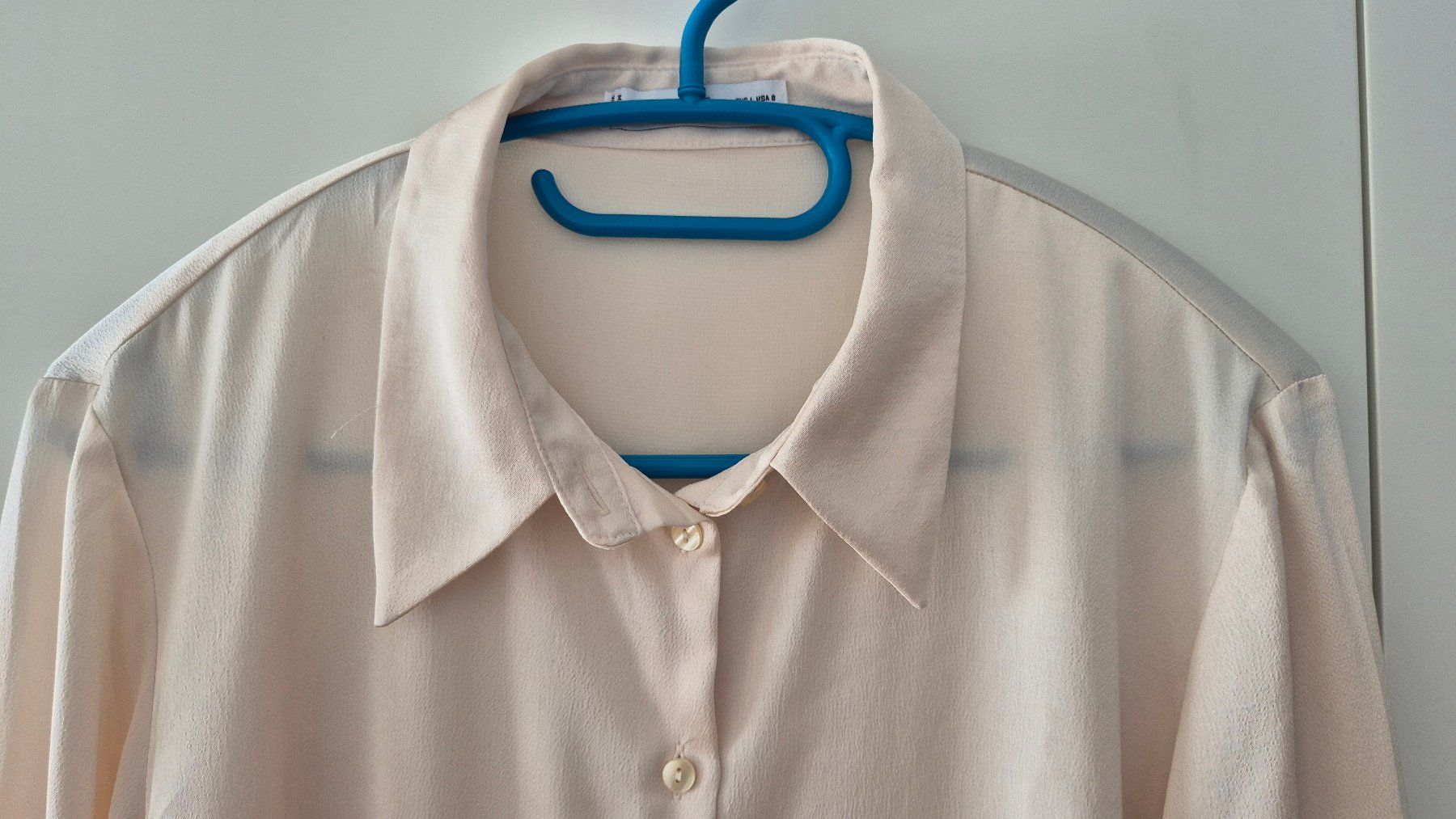 Mango Camicette: MANGO Satinbluse, creme, Gr. L – Usato da Münchenstein venduto da Trinity 1