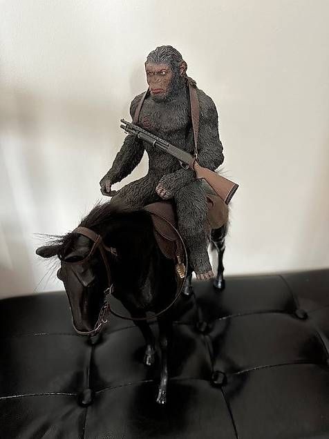 Statuette: Caesar with Gun - Planet der Affen: Survival – Usato da St. Gallen venduto da ManuelSt. 3