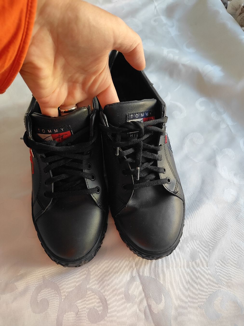Tommy Hilfiger Scarpe da uomo: Baskets Tommy Hilfiger taille 40 – Nuovo (secondo la descrizione) da Biel/Bienne venduto da Edi5Roli3
