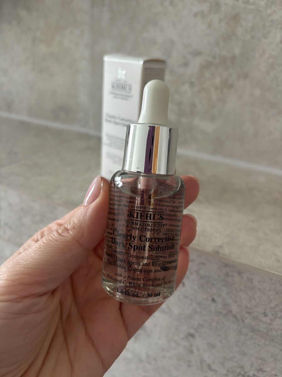 Kiehls Cura del viso: Kiehl's Clearly Corrective Dark Spot Solution, 30ml (neu) – Nuovo e nell'imballaggio originale da Augst BL venduto da fine-art 1