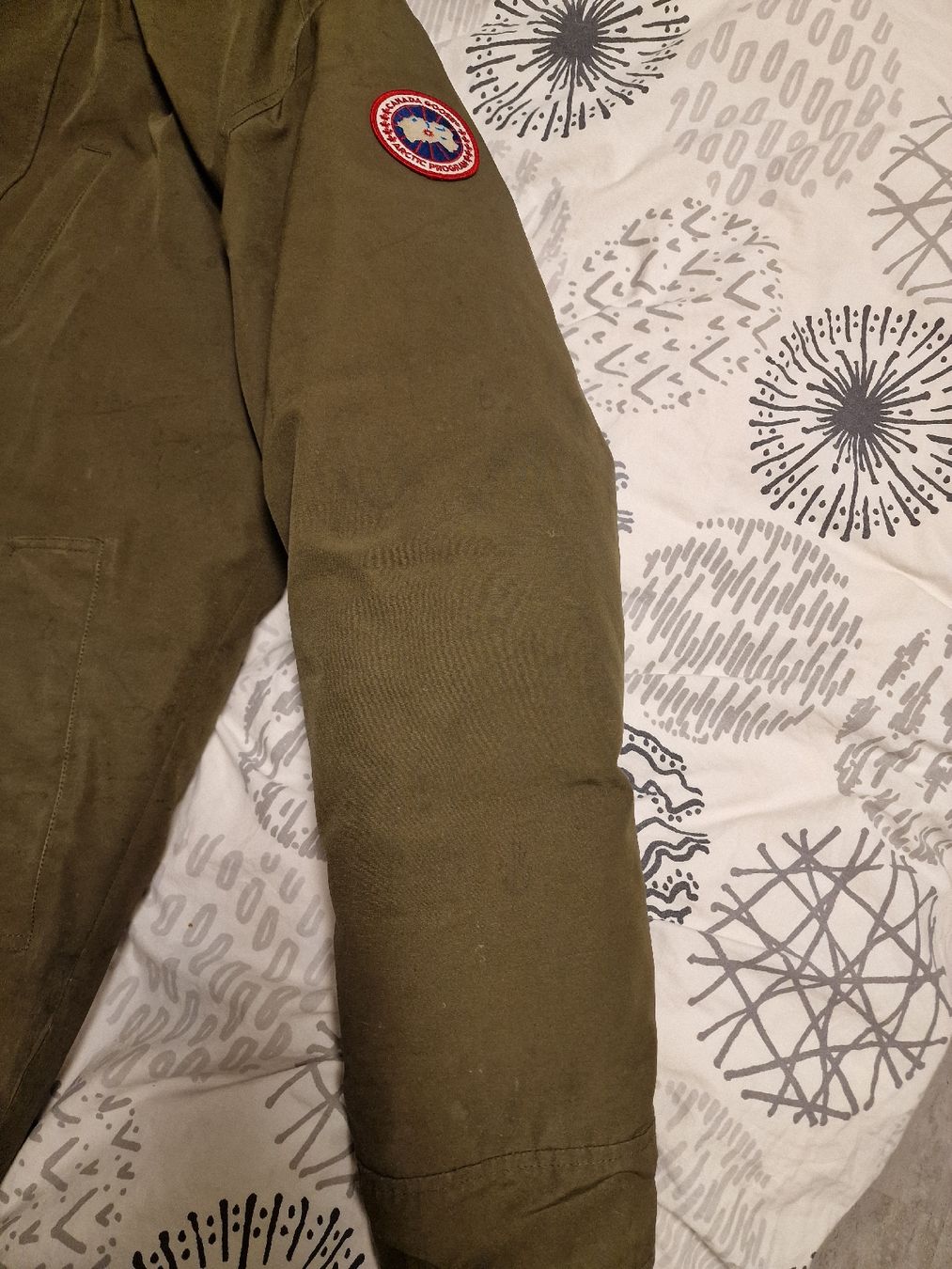 Canada Goose Jacken: Canada Goose Jacke  – Gebraucht aus Winterthur von Winti1993 1