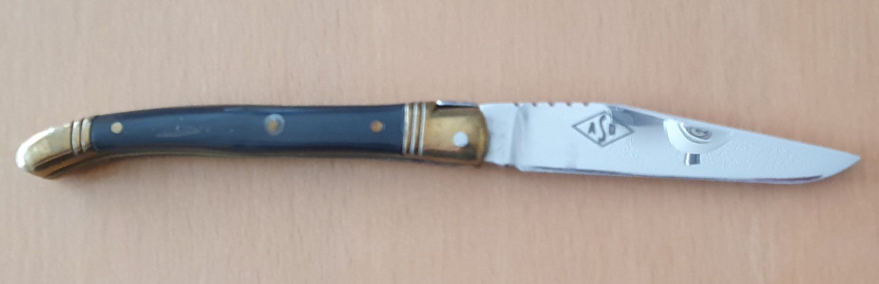 Laguiole Taschenmesser: LAGUIOLE  - Klappmesser – Gebraucht aus Kreuzlingen von Rschweiz1 3