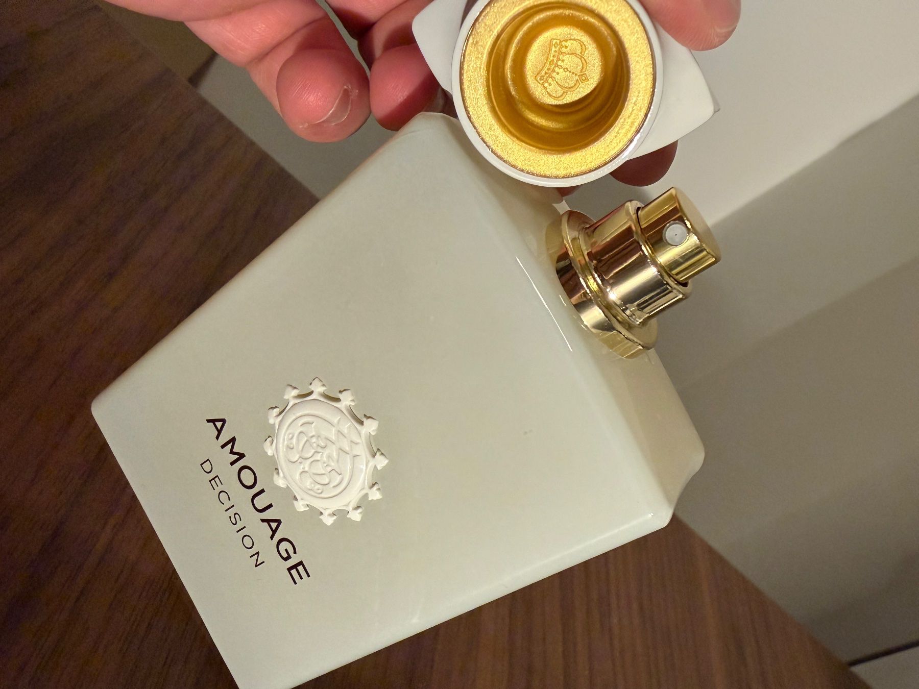 Amouage Profumi & Eau de Toilette: Parfumprobe | Amouage Decision, 10ml – Usato da Bassersdorf venduto da ScentVibes 3