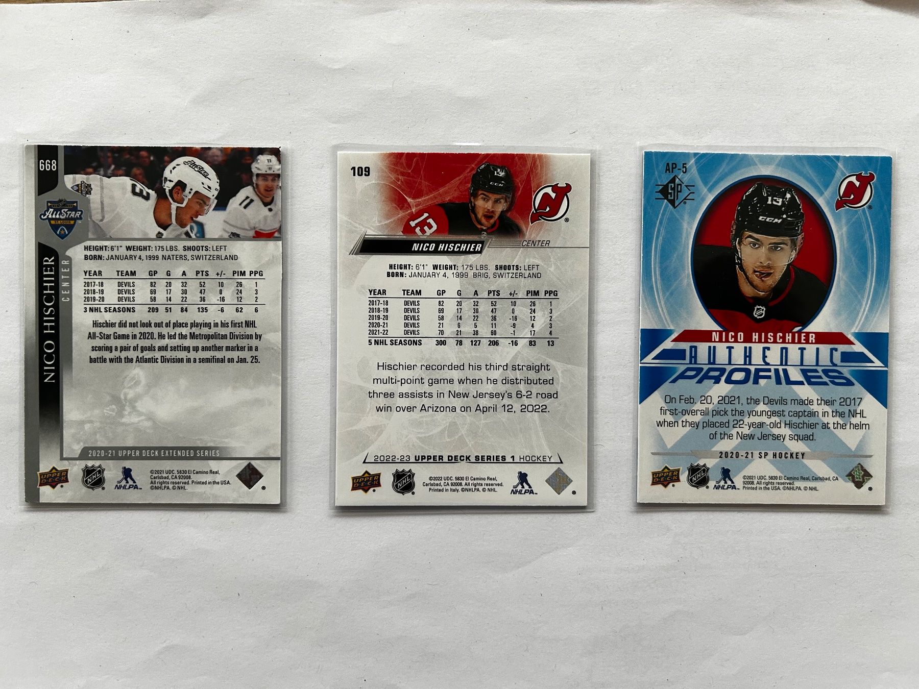 NHL Carte collezionabili: Upper Deck NHL Nico Hischier 3er-Set, darunter eine Special – Usato da Oberwil-Lieli venduto da Mhd 1